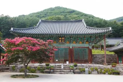 위봉사 보광명전