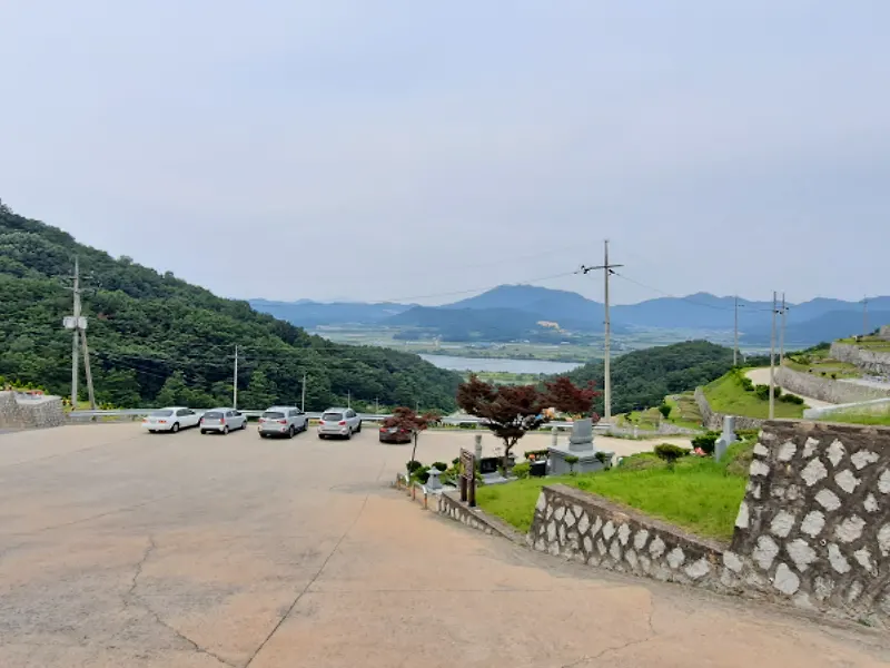 재단법인선산공원묘원